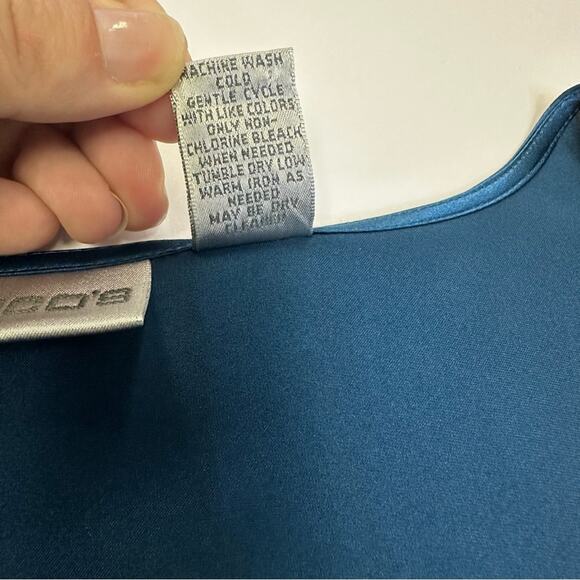 PRICED TO SELL!! Chico’s Blue Sleeveless Satin Top, Size 2, Braided Trim - Picture 10 of 11